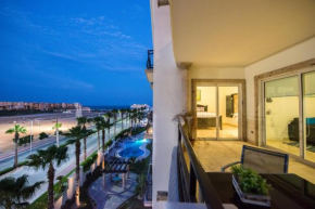 Cabo San Lucas Beachside Villa Medano Beach Mexico